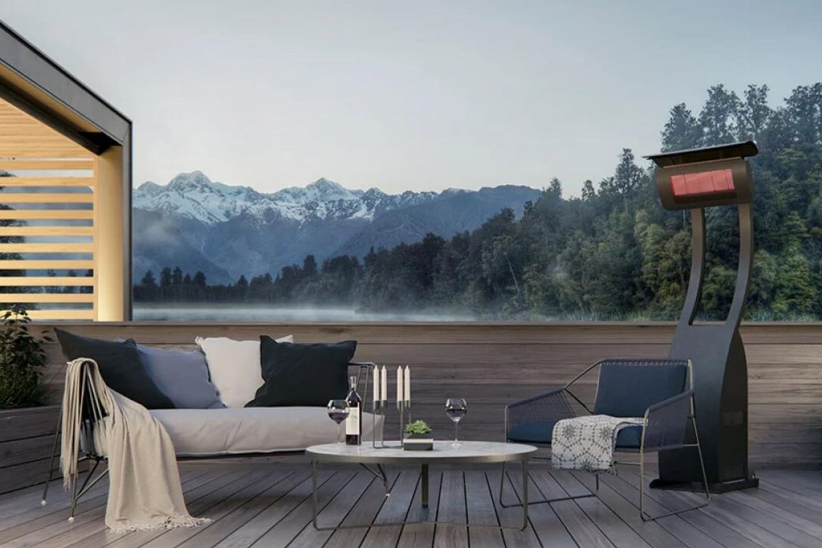 Outdoor heating options — A pros and cons comparison